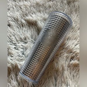 SALE 🎉 NWT Starbucks 24 oz Limited Edition Tumbler